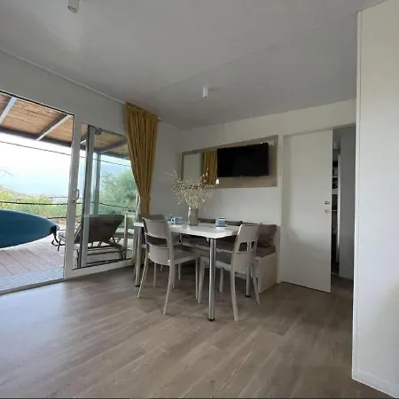 Sha-shaaa Luxury Mobile - Terra Park Spiritos مكان تخييم *