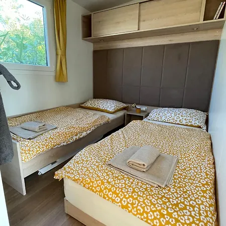 Sha-shaaa Luxury Mobile - Terra Park Spiritos Campsite *
