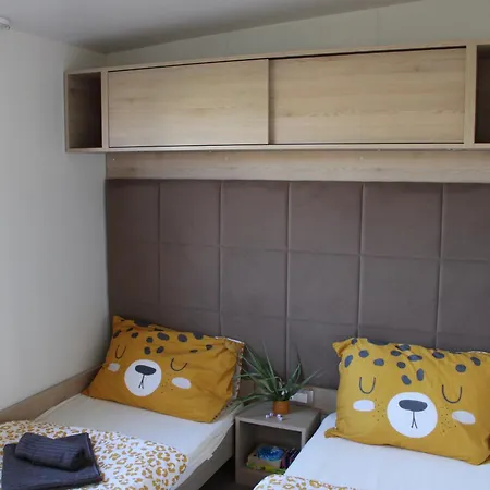 Sha-shaaa Luxury Mobile - Terra Park Spiritos