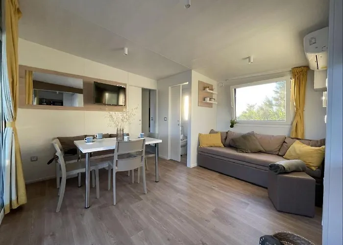 Sha-shaaa Luxury Mobile - Terra Park Spiritos