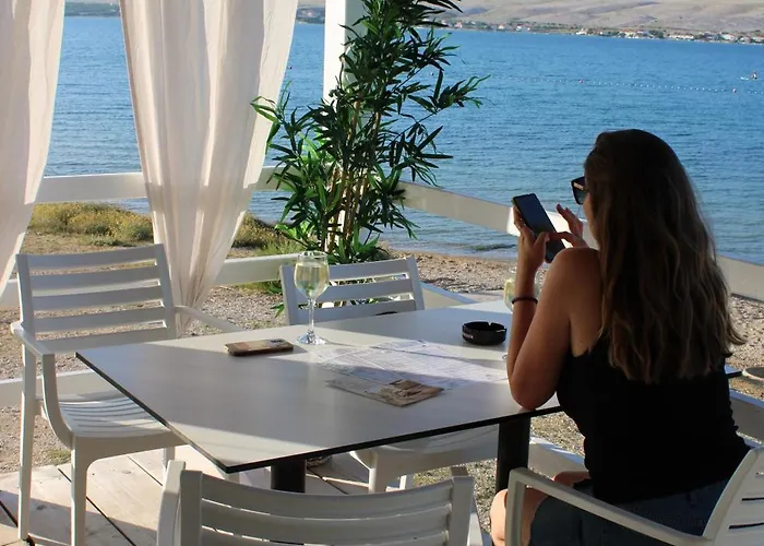 Sha-shaaa Luxury Mobile - Terra Park Spiritos